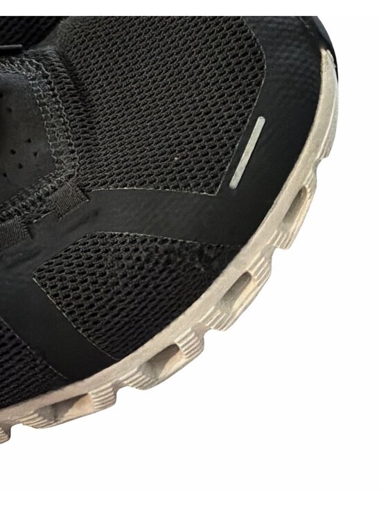 ON Cloud 5 Running  Atheltic Sneakers Men US 8.5 Trainers  Mesh Top Black Shoes main image 7